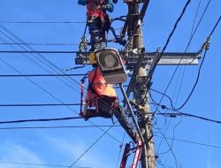 PEKERJA BURUH DI BIDANG SEKTOR PENUNJANG KELISTRIKAN TETAPLAH OUTSORCING