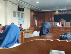 SIDANG PERDANA PRAPERADILAN DANA TRIPANCA RP106 MILIAR DIGELAR, HAKIM WAJIBKAN 17 TERMOHON HADIR DI LANJUTAN